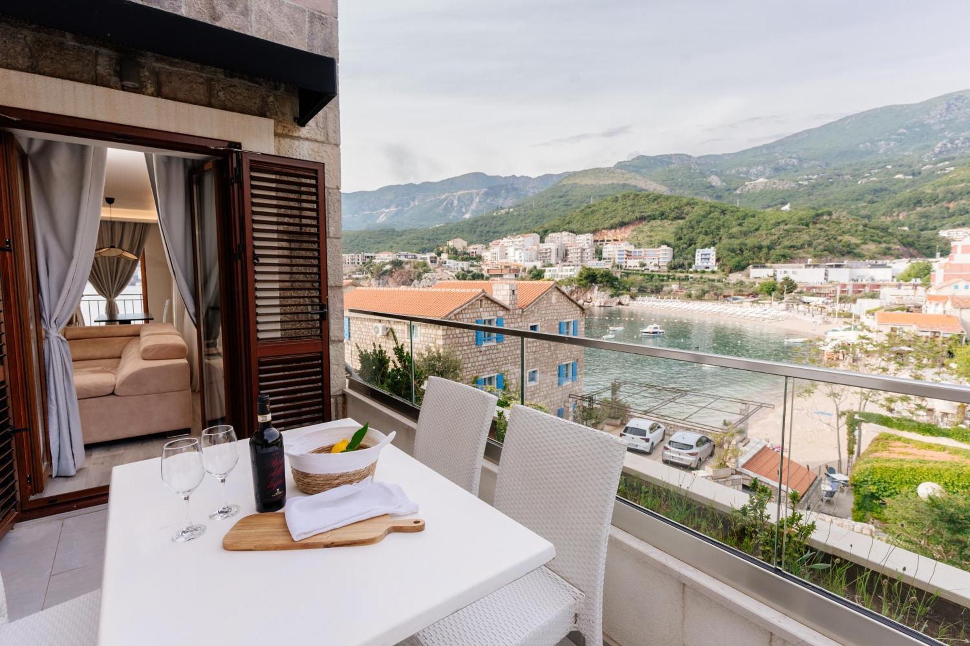 Blanche Cliff Apartments Свети Стефан Екстериор снимка
